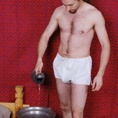Bruche kurz (Unterhose) 13./14. Jhd., cremeweiß, maschinengenäht, Gr. S